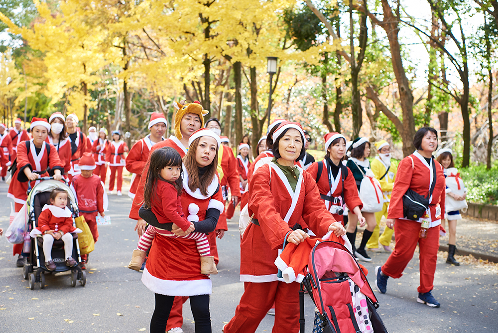 SANTA PARADE OSAKA過去の様子